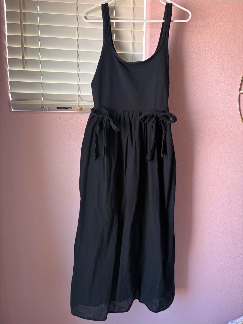 Aerie bow dress - Picture 2 of 5